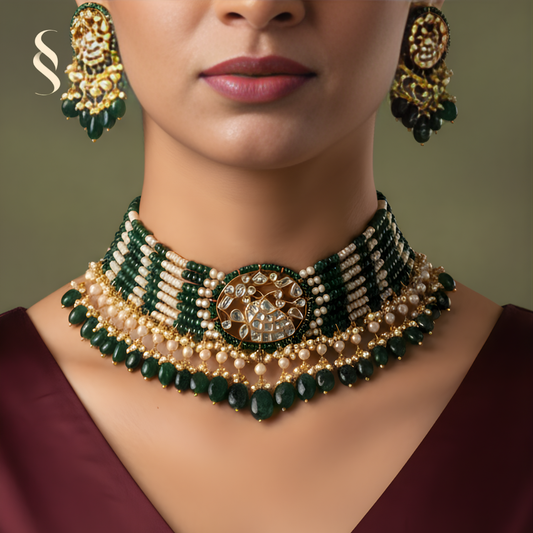 Vanmala Emerald Choker